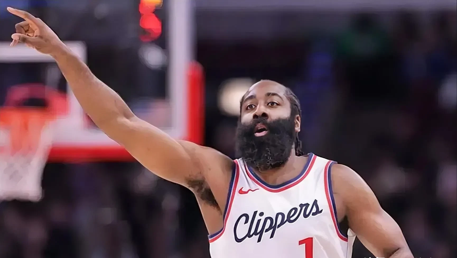 哈登在加拿大队比赛中领先优势明显，比赛局势复杂引发热议！的简单介绍